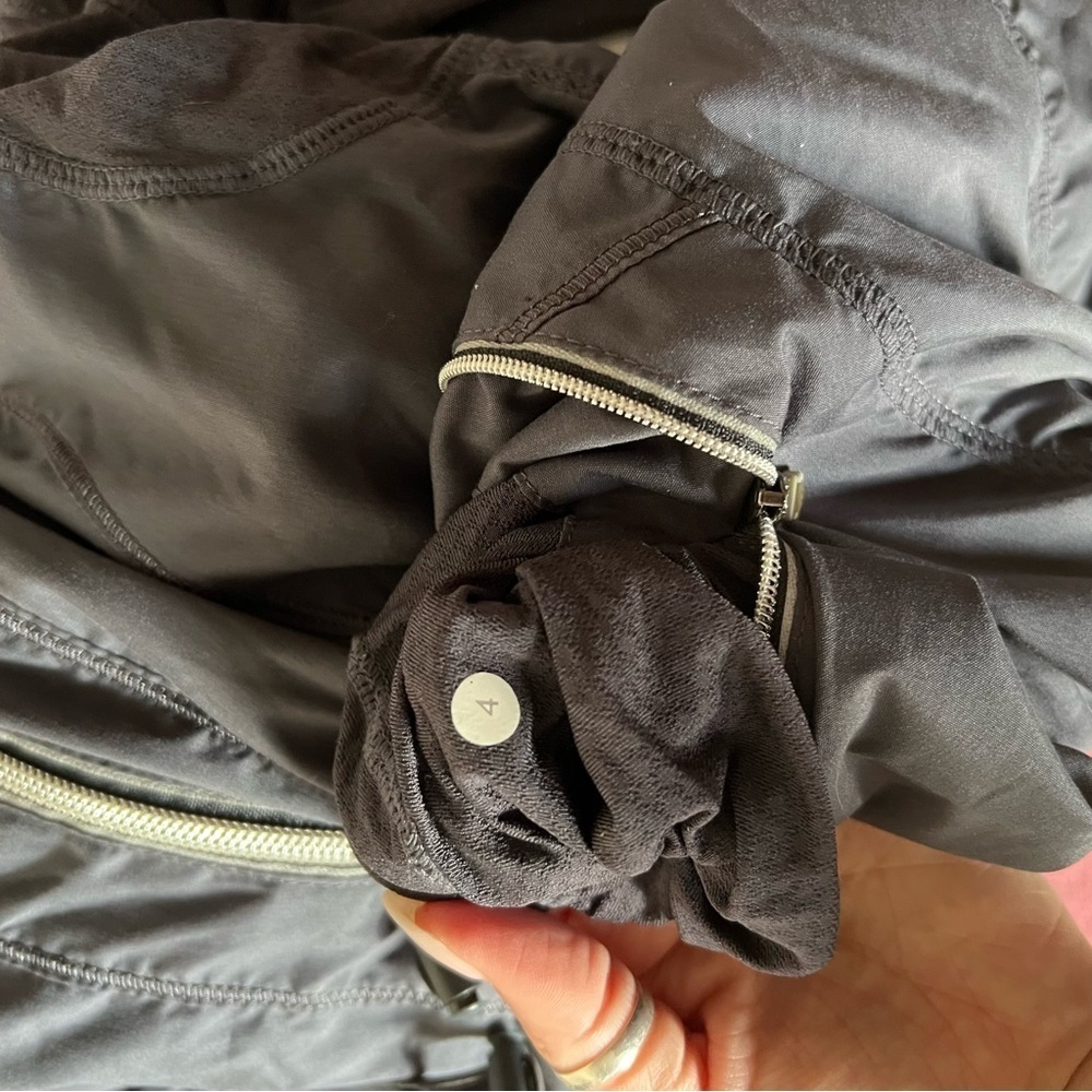 Lululemon Resolution Jacket View 6